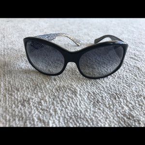 Coach sunglasses - no case. Perfect for summer!